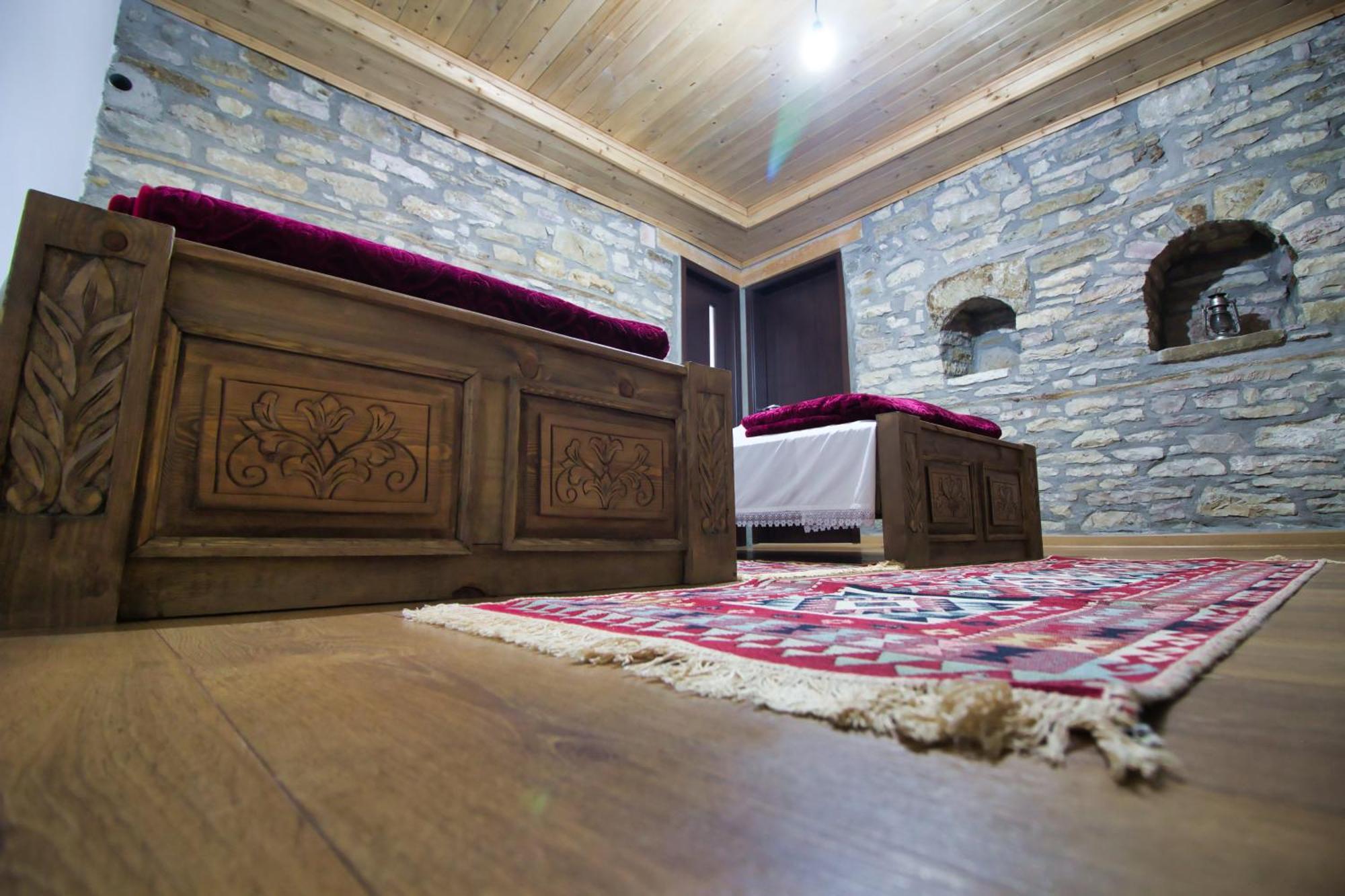 Guri Guesthouse Gjirokaster Exterior photo