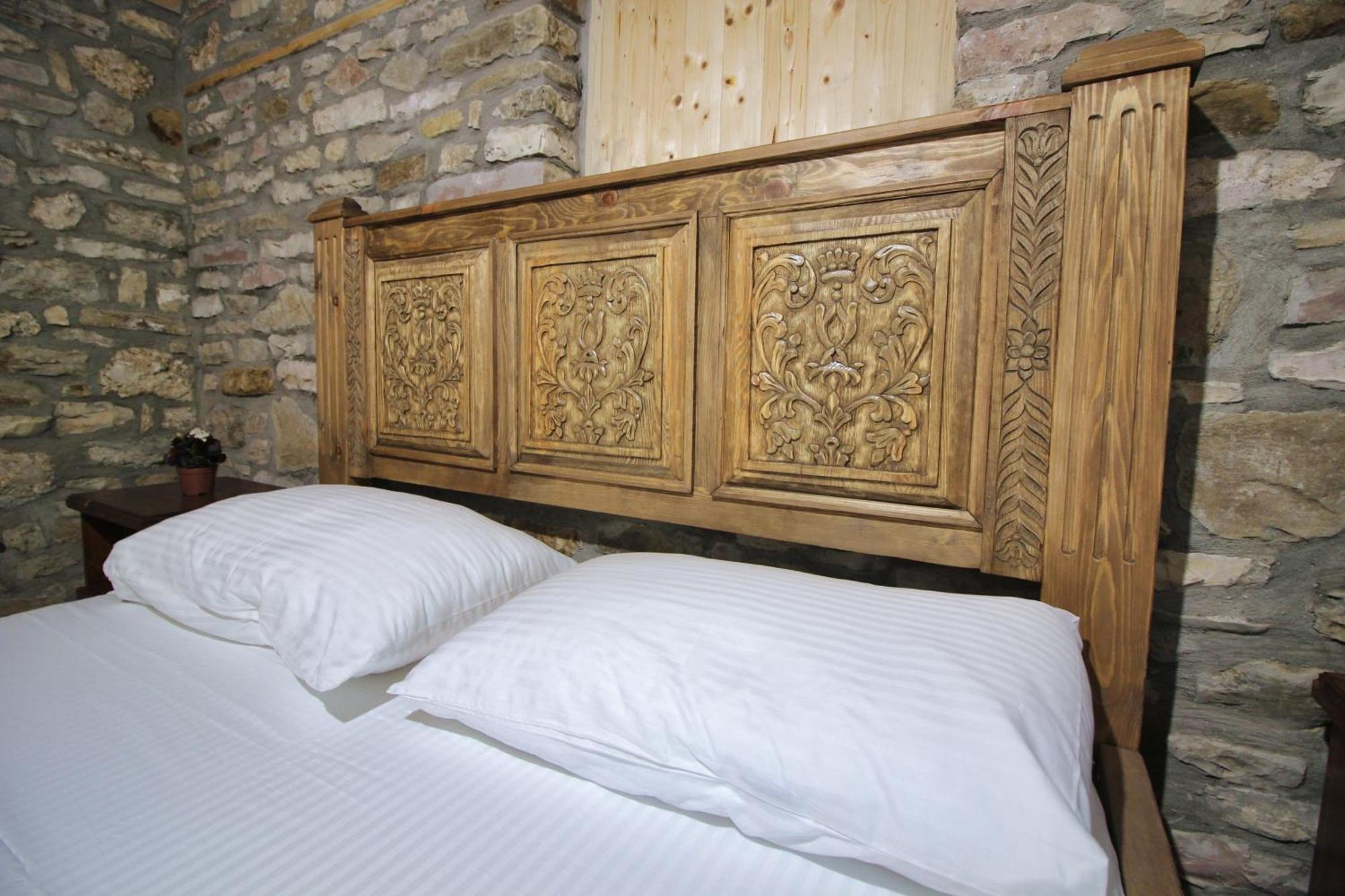 Guri Guesthouse Gjirokaster Exterior photo