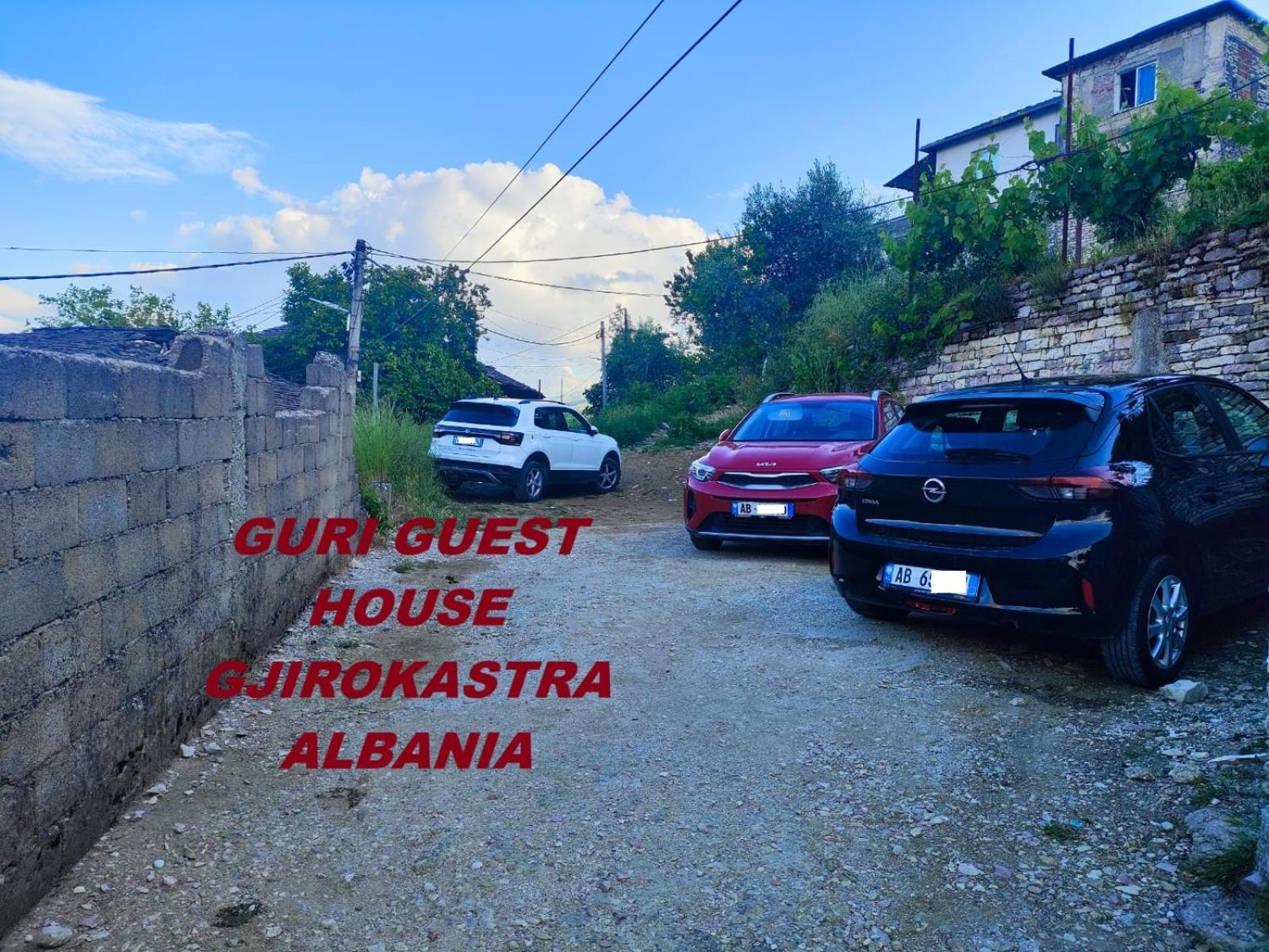 Guri Guesthouse Gjirokaster Exterior photo